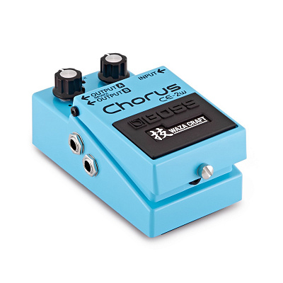 Гитарная педаль Boss CE-2W